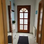 Mit Gartenblick דירה *